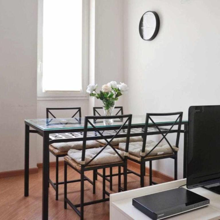 SV18C –Charming modern flat S. Ambrogio - Appartamento con 1 Camera da Letto - 32