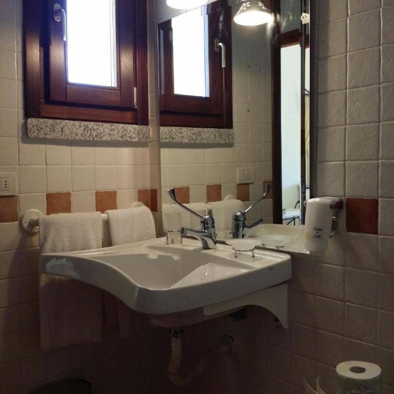 Hotel Costa Caddu - Camera Matrimoniale con Accesso Disabili - 6