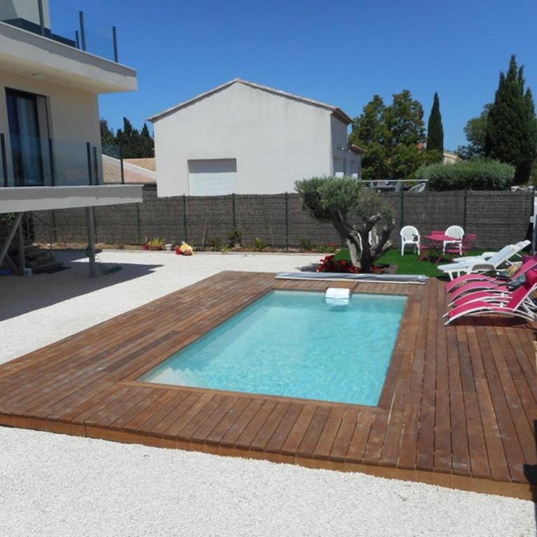 SUPERBE VILLA VUE MER JUSQU'A 14 COUCHAGES La LONDE LES MAURES Entre HYERES et Le LAVANDOU 4 Etoiles PISCINE CHAUFFEE - Four-Bedroom House - 13