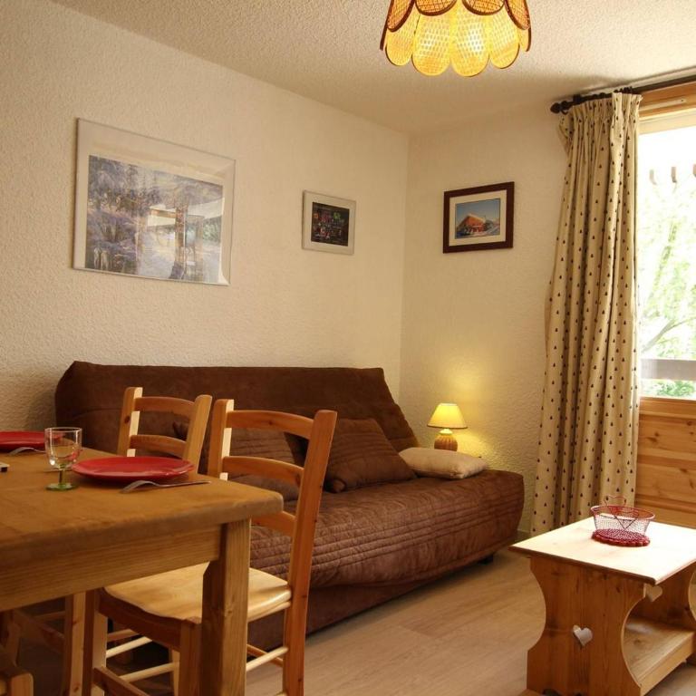 Studio 4 pers. à Serre-Chevalier avec balcon, parking, animaux admis - Appartement 1 Chambre - 6