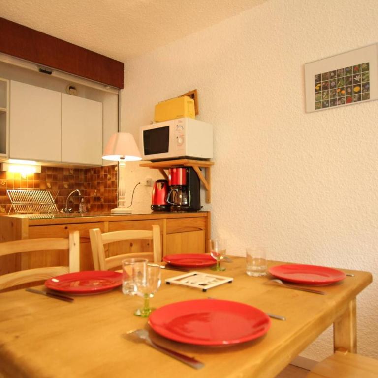 Studio 4 pers. à Serre-Chevalier avec balcon, parking, animaux admis - Appartement 1 Chambre - 7