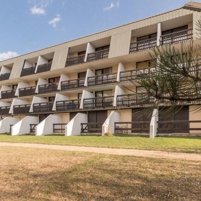 Studio 4 pers. à Serre-Chevalier avec balcon, parking, animaux admis - Appartement 1 Chambre - 11