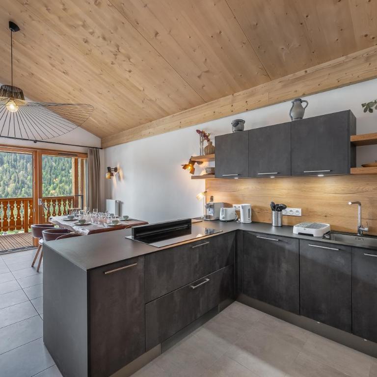 Perle de Savoie - Apt B401 - BO Immobilier - Châtel Multipass 2026 Activités en Été offert par votre hôte - Appartement 3 Chambres - 8