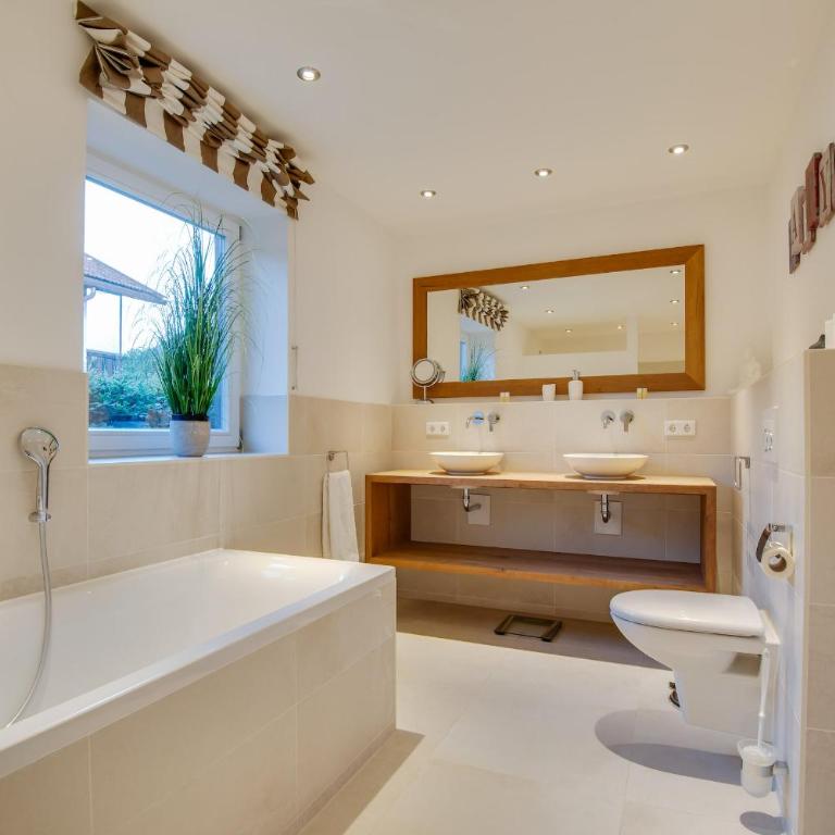 Ferienhaus Seehof mit Sauna & offenem Kamin - Villa - 12