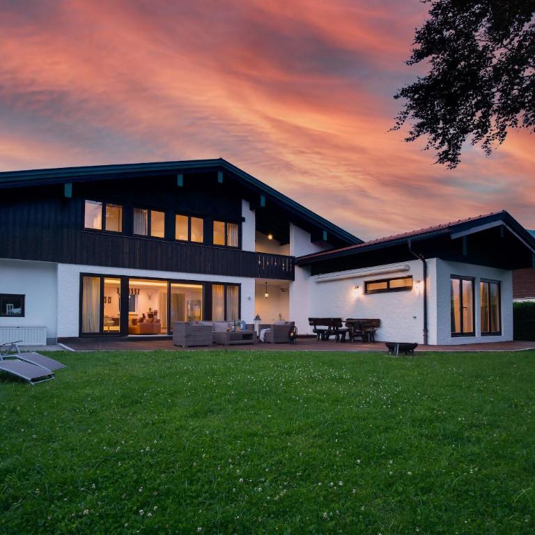 Ferienhaus Seehof mit Sauna & offenem Kamin - Villa - 1