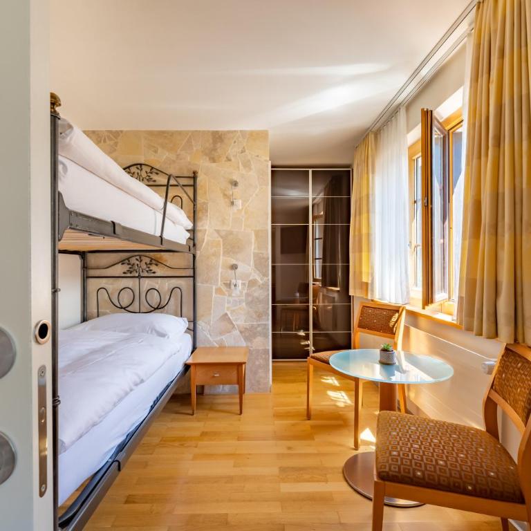 Hotel Pollux - Familienzimmer (2 Erwachsene + 2 Kinder) - 1