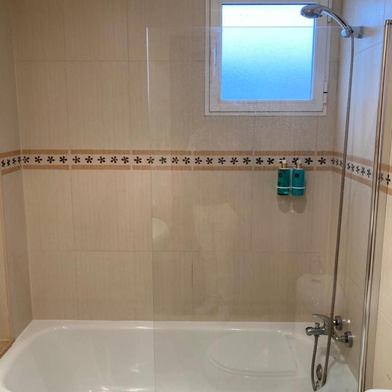 Medinaceli airco, wifi and free parking - Three-Bedroom Apartment - 32