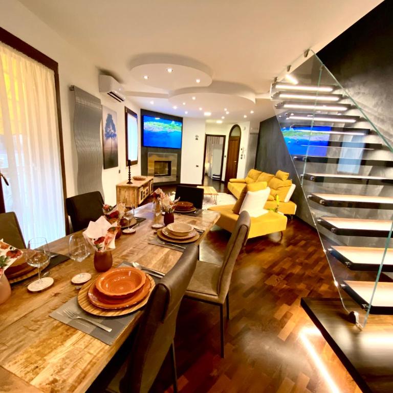Wood Luxury House - Appartamento con 3 Camere da Letto - 2