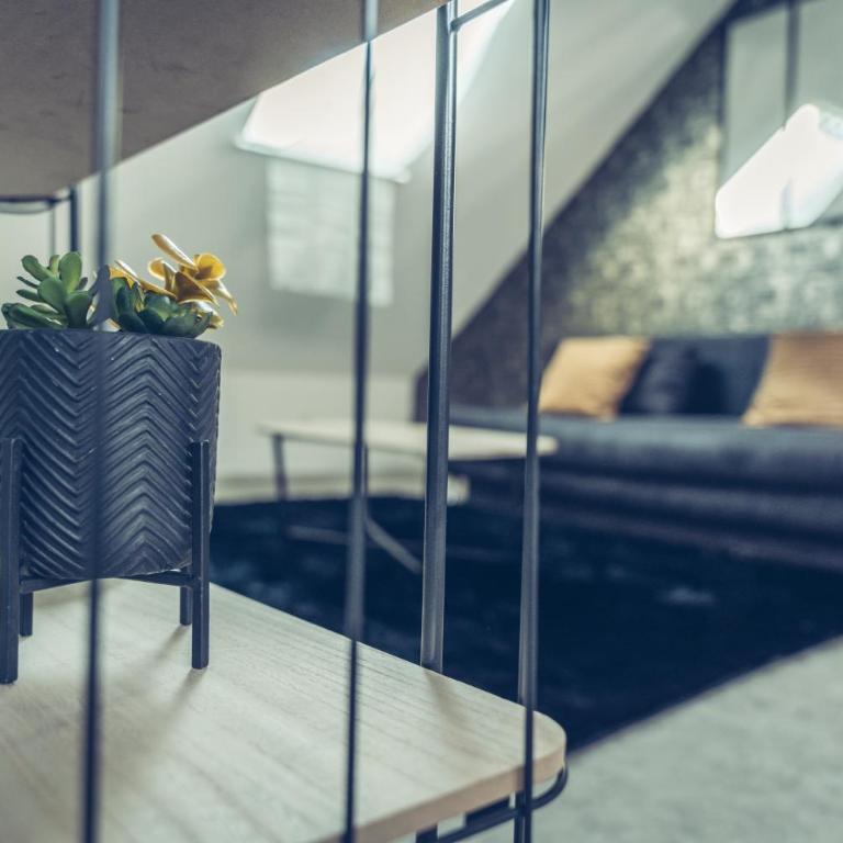 Le loft superbe studio avec stationnement gratuit - Appartamento con 1 Camera da Letto - 3