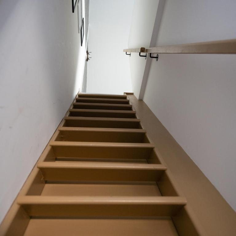 Le loft superbe studio avec stationnement gratuit - Appartamento con 1 Camera da Letto - 15