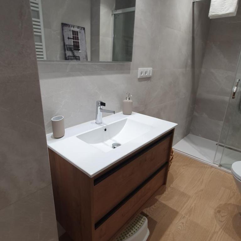 Auditorio Vicele - 2 Hab y Sofá-Cama - Wifi - VUT-6774-AS - Apartamento de 2 dormitorios - 33
