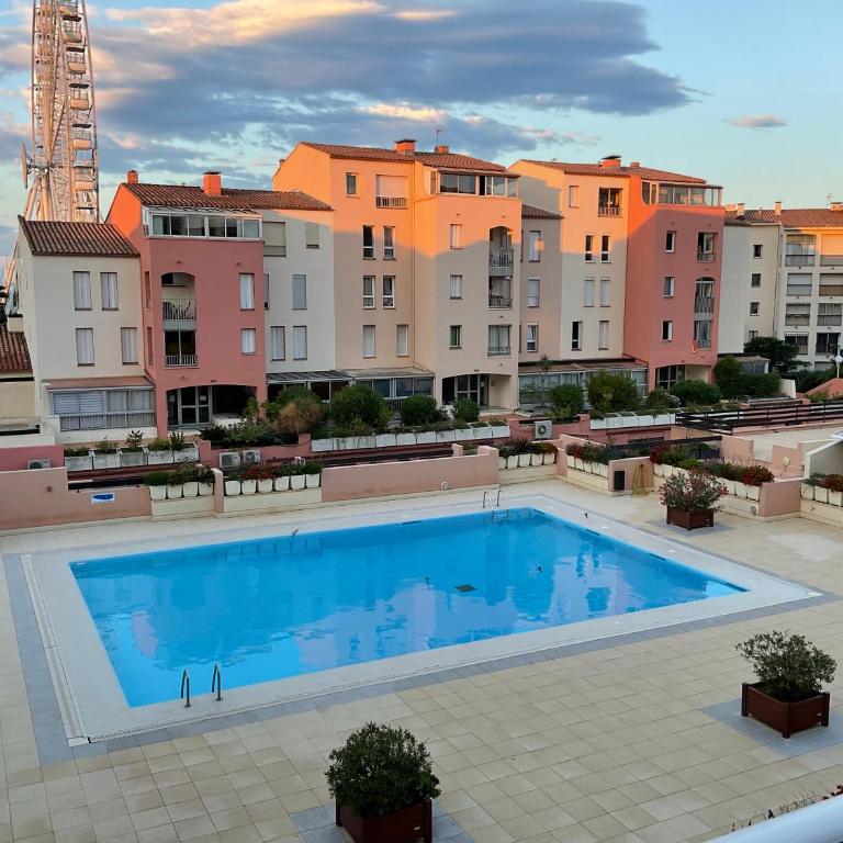 Cap d’Agde Centre port avec parking privé et belle vue port et mer - Apartment mit 1 Schlafzimmer - 1