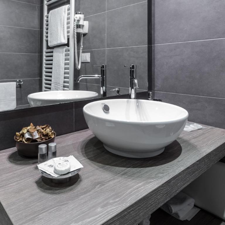 Studio Inn De Angeli - Appartamento con 1 Camera da Letto - 6