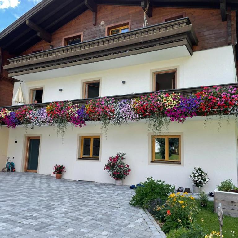 Ferienwohnungen Martlhof - Three-Bedroom Apartment - 5