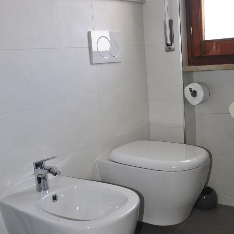 VIALE REPUBBLICA 329 9 - Appartamento con Balcone - 10