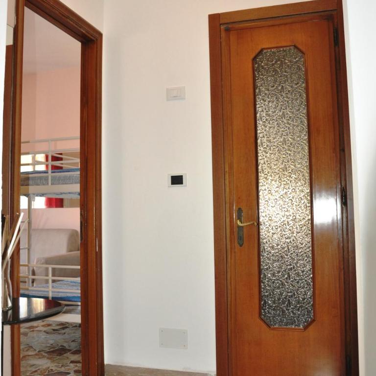 VIALE REPUBBLICA 329 9 - Appartamento con Balcone - 3