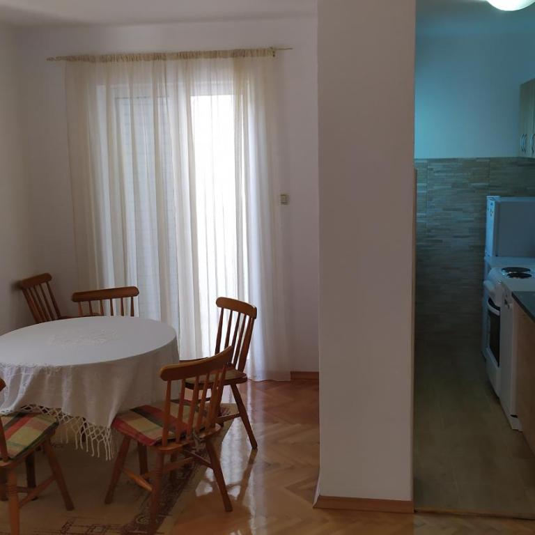 FLAT FOR RENT MARINOVIC - Apartman sa 2 Spavaće Sobe - 6