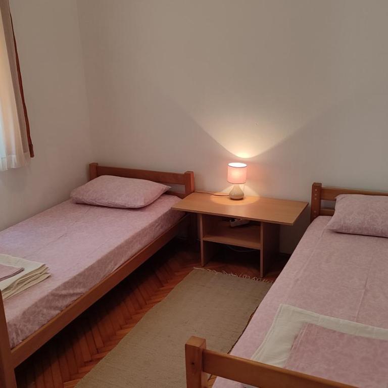 FLAT FOR RENT MARINOVIC - Apartman sa 2 Spavaće Sobe - 7
