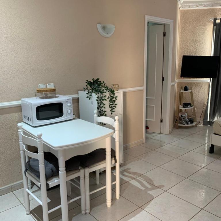 ¡ENCANTADOR ESTUDIO CON VISTAS! Edificio Albatros - Apartamento de 1 dormitorio - 4