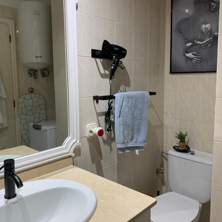 ¡ENCANTADOR ESTUDIO CON VISTAS! Edificio Albatros - Apartamento de 1 dormitorio - 17