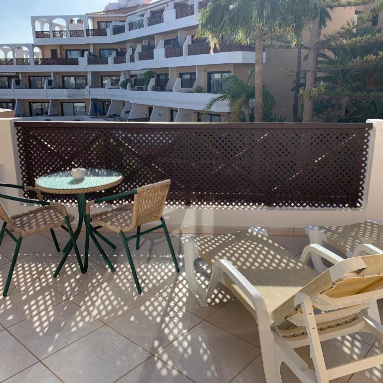 ¡ENCANTADOR ESTUDIO CON VISTAS! Edificio Albatros - Apartamento de 1 dormitorio - 3