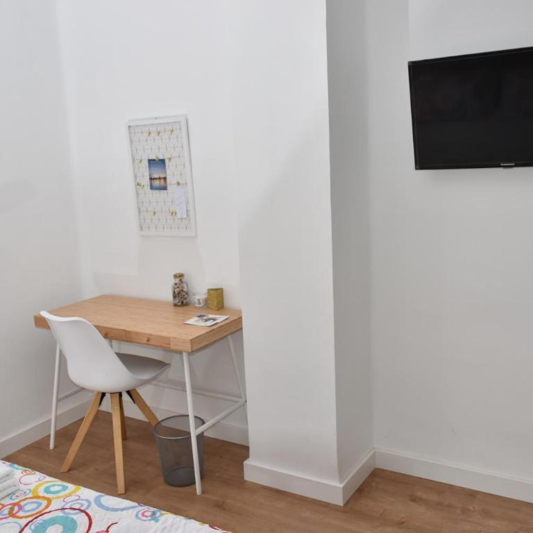 Spectacular Apartment 8 pax/4 rooms & Free Parking - Apartamento - 16