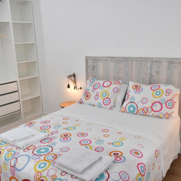 Spectacular Apartment 8 pax/4 rooms & Free Parking - Apartamento - 12