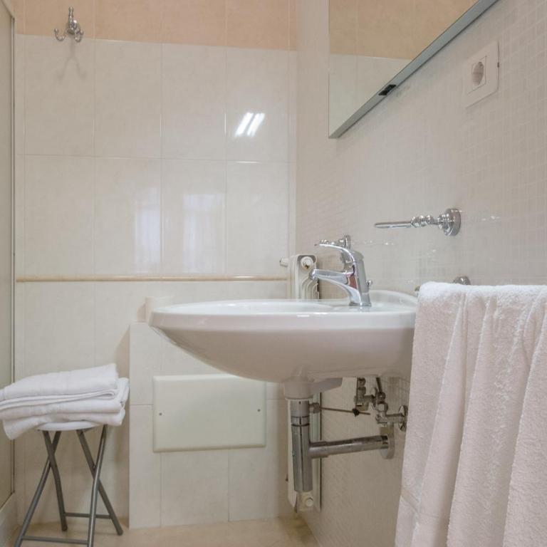 Il Tacco Dello Stivale - Camera Quadrupla con Bagno Privato - 6