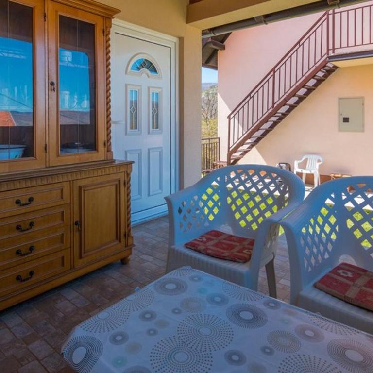 Apartman Raj Macevine - Kuća sa 1 Spavaćom Sobom - 7