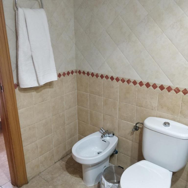 Gavilanes 2 TOLEDO - Habitación Doble - 2 camas - 2