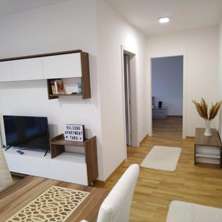 Apartman Tara Jagodina, ima free parking u garazi - Apartman sa 2 Spavaće Sobe i Terasom - 2