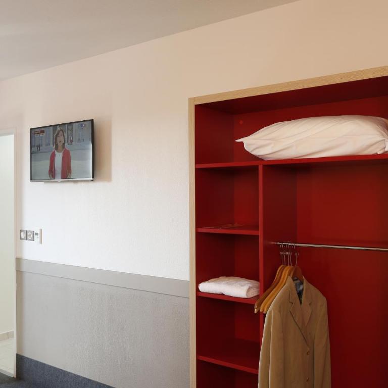 B&B HOTEL Gap - Chambre Double - Accessible aux Personnes à Mobilité Réduite - 1