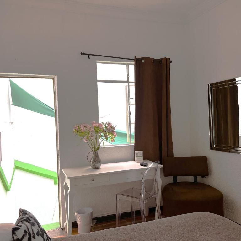 Distrito Condesa Rooms and Studios - Habitación con cama grande - 5