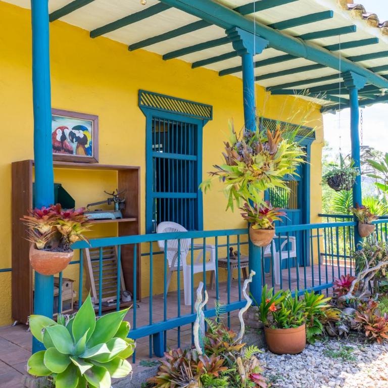 FINCA COCUYAL Hospedaje típico paisa - Casa de 2 dormitorios - 29
