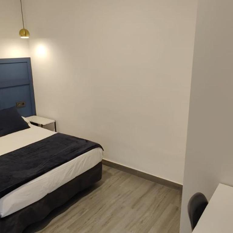 ROOMS Los MONTES - Double Room - 18