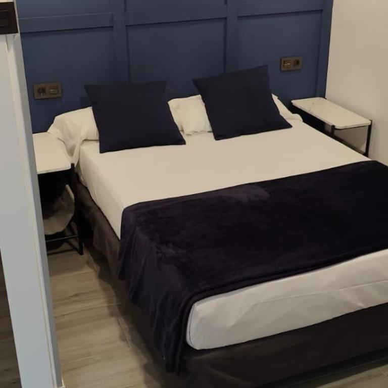 ROOMS Los MONTES - Double Room - 20
