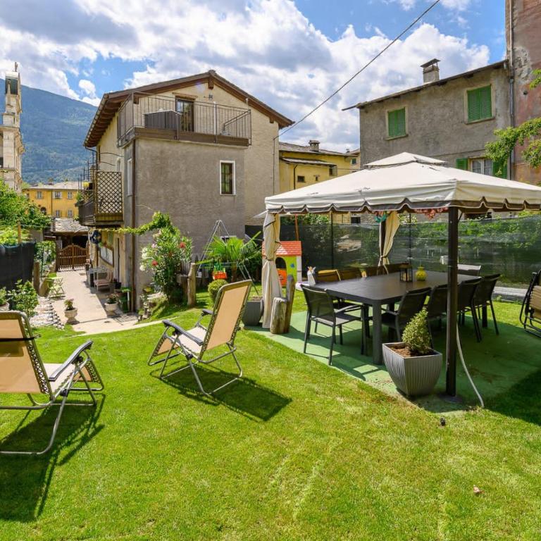 Casa Vacanza Nonna Pia I & III in "Piazza Basilica" - Estudio con cama extragrande y sofá cama - 9
