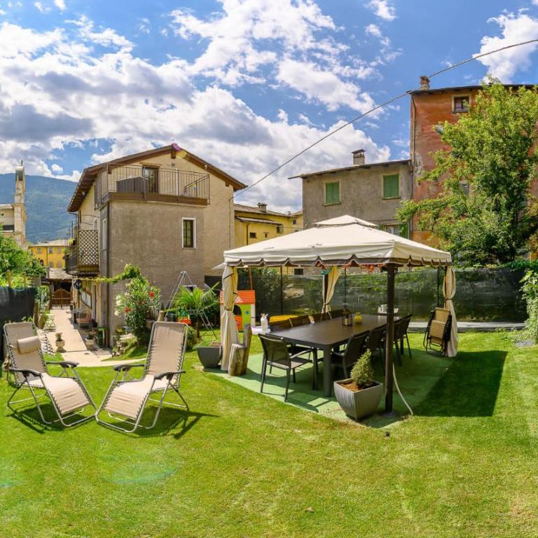 Casa Vacanza Nonna Pia I & III in "Piazza Basilica" - Estudio con cama extragrande y sofá cama - 10