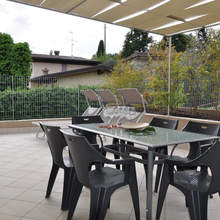 Garda Bloom Holiday Apartments - Ferienwohnung Plume mit 2 Schlafzimmern - 5