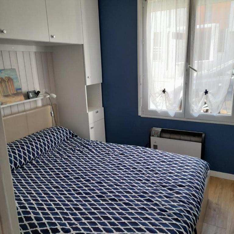Pornichet à 50m de la mer et 800m de la gare loue un appartement RDC avec cour dans une petite copropriété opropriété - Apartment mit 1 Schlafzimmer - 6