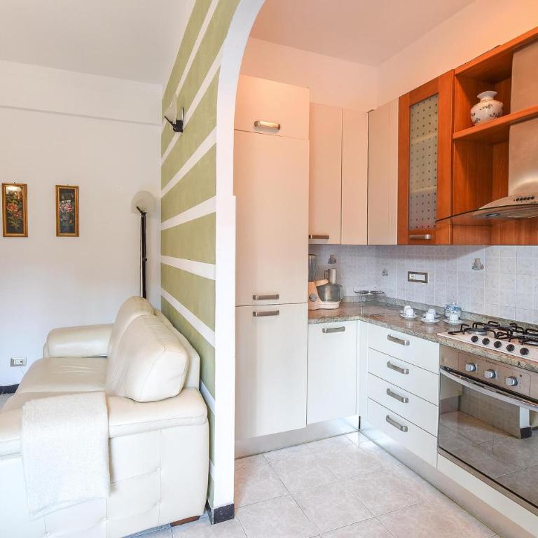 Stunning Apartment In Genova With Wifi - Appartamento con 2 Camere da Letto - 8