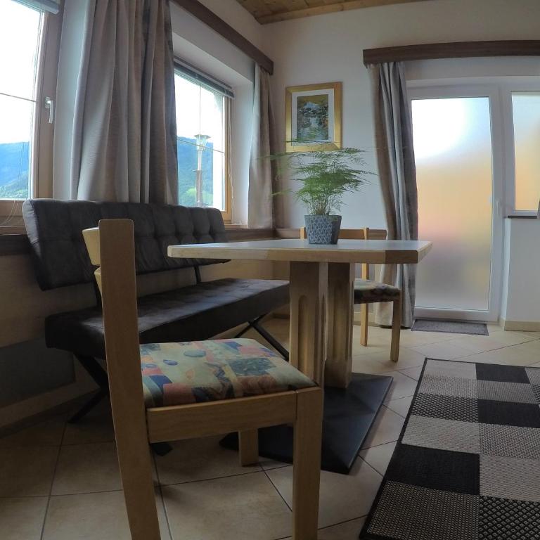 Hotel-Garni Seestrand - Familienzimmer mit Seeblick - 9
