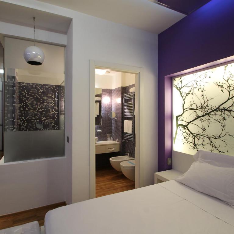 JC Hotel - Deluxe Double Room - 2