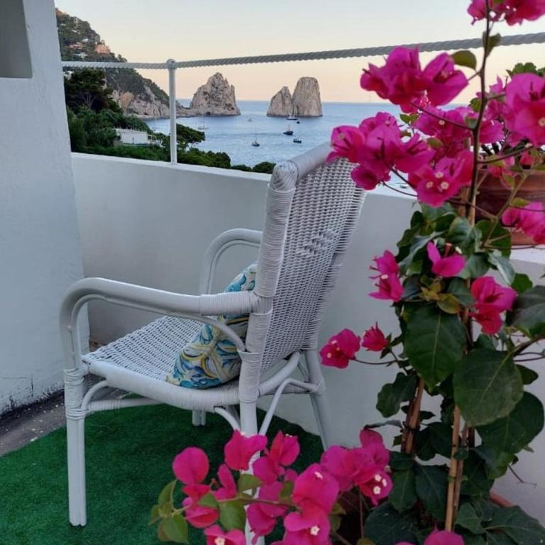 La Finestra sui Faraglioni - Appartamento con Vista Mare - 15