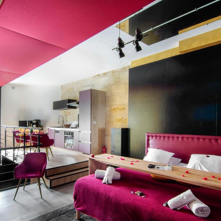 Mieuxqualhotel jacuzzi privatif Love room - Appartement 1 Chambre - 2