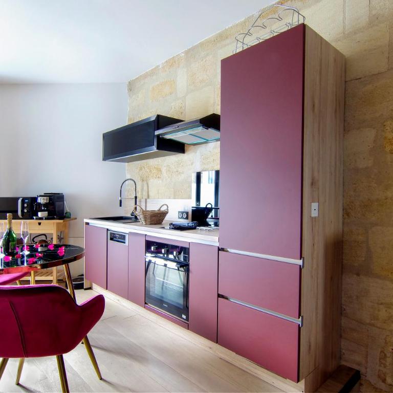 Mieuxqualhotel jacuzzi privatif Love room - Appartement 1 Chambre - 8