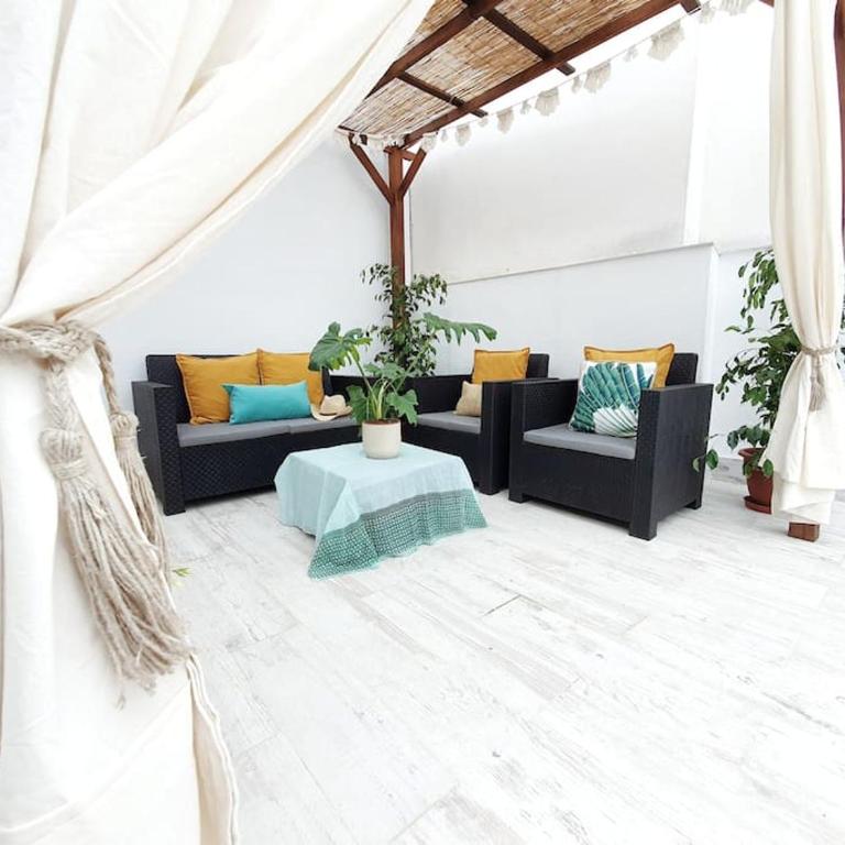 House in Marbella's Old Town, 100m from the Beach☆ - Casa de 3 dormitorios - 48