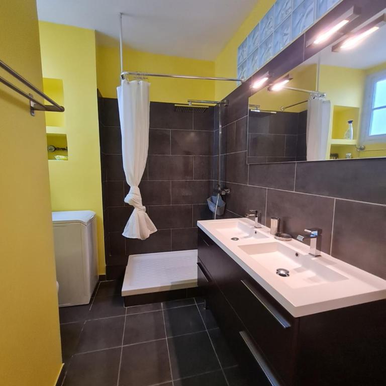 Chez Nicola & Aurélie, sur les quais de Sète - Apartment mit 3 Schlafzimmern - 12