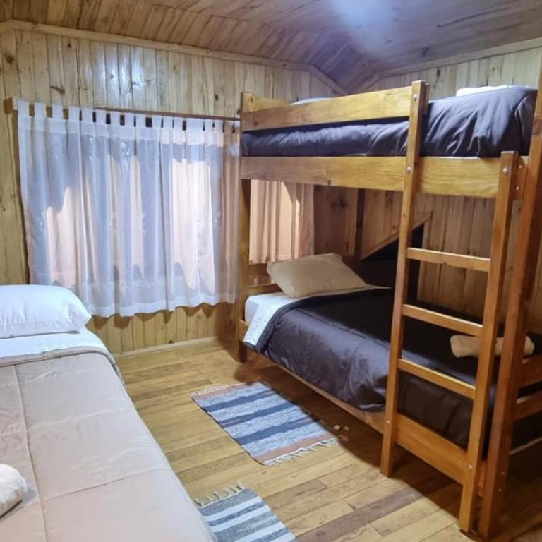 Hospedaje Lercher - Habitación Cuádruple Clásica - 1