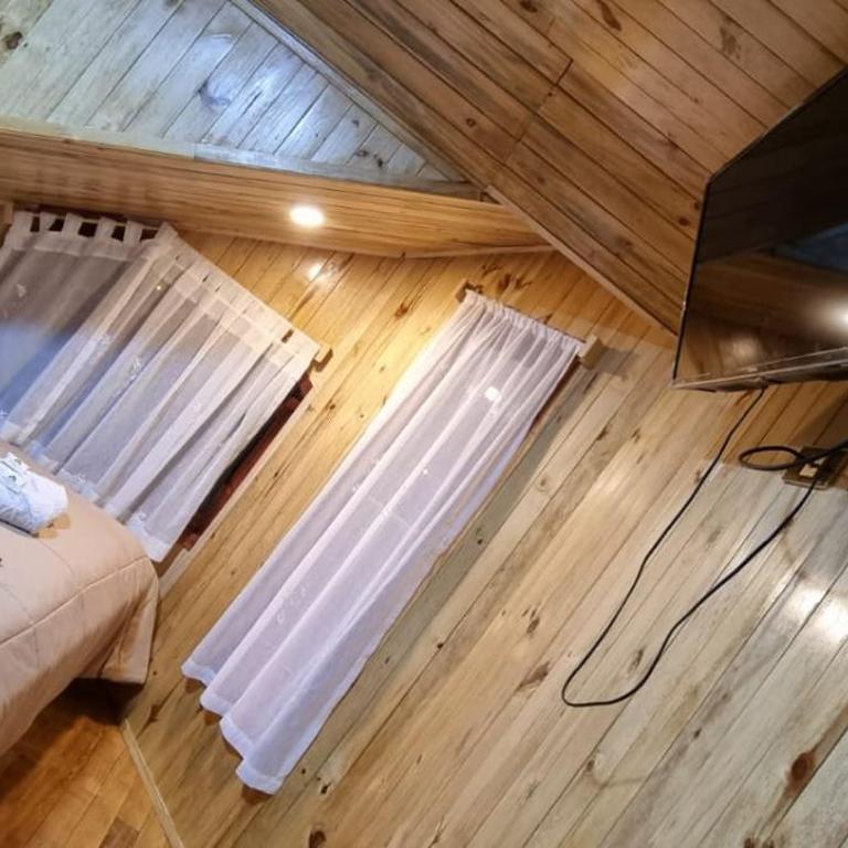 Hospedaje Lercher - Habitación Cuádruple Clásica - 3